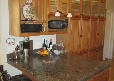 Custom Kitchen Cabinets
